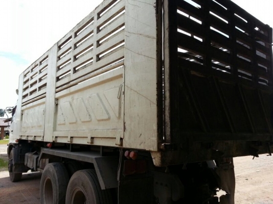 รถฮีโน่ 10 ล้อดั้ม 260 แรงม้า. ปี 49  ( ขายแม่ , ลูก )  ,  ( รถวิ่ง 2xx,xxx กม.  )  สนใจติดต่อ  081 - 6079515