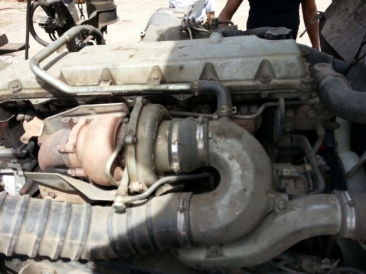 รถฮีโน่ 10 ล้อดั้ม 260 แรงม้า. ปี 49  ( ขายแม่ , ลูก )  ,  ( รถวิ่ง 2xx,xxx กม.  )  สนใจติดต่อ  081 - 6079515