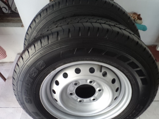 ล้อเดิมพร้อมยาง ยี่ห้อ Dunlop ล้อเดิมพร้อมยาง ยี่ห้อ Dunlop