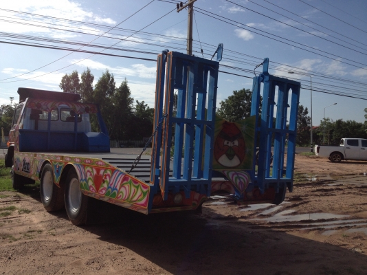 คัซซีhino kt725เทเลอร์รถเกี่ยวข้าวครับ