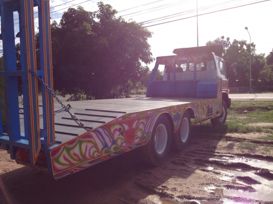 คัซซีhino kt725เทเลอร์รถเกี่ยวข้าวครับ