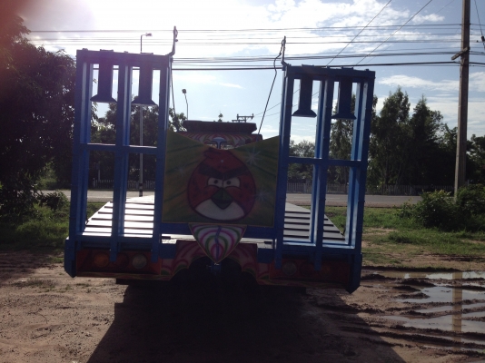 คัซซีhino kt725เทเลอร์รถเกี่ยวข้าวครับ