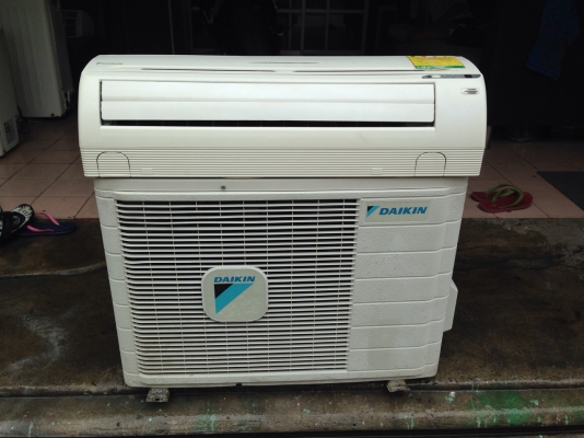 **** ขายแอร์ DAIKIN 9000 BTU สภาพสวย ****
