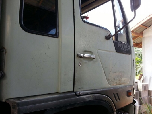 รถฮีโน่ 10 ล้อดั้ม FM3H เปลื่ยงเครื่อง 320 แรงม้า. ปี 38  สนใจติดต่อ  081 - 6079515