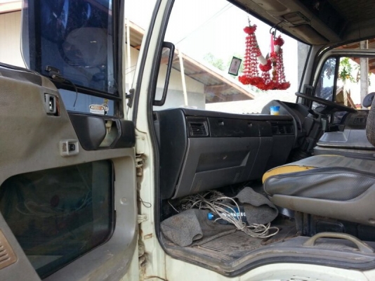 รถฮีโน่ 10 ล้อดั้ม FM3H เปลื่ยงเครื่อง 320 แรงม้า. ปี 38  สนใจติดต่อ  081 - 6079515