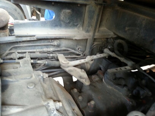 รถฮีโน่ 10 ล้อดั้ม FM3H เปลื่ยงเครื่อง 320 แรงม้า. ปี 38  สนใจติดต่อ  081 - 6079515