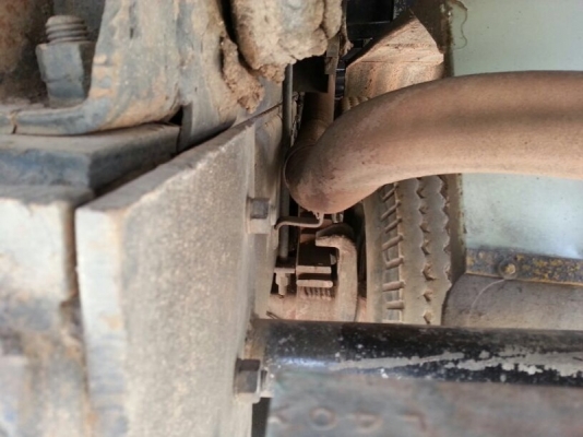 รถฮีโน่ 10 ล้อดั้ม FM3H เปลื่ยงเครื่อง 320 แรงม้า. ปี 38  สนใจติดต่อ  081 - 6079515