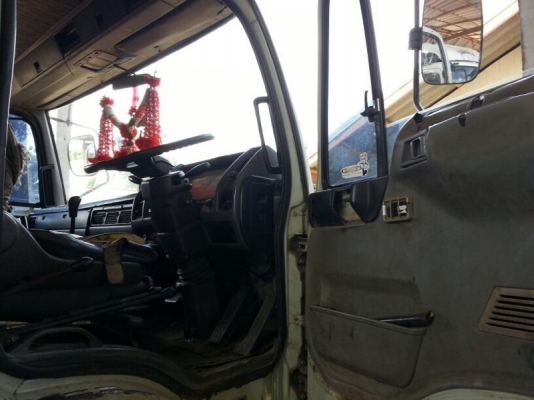 รถฮีโน่ 10 ล้อดั้ม FM3H เปลื่ยงเครื่อง 320 แรงม้า. ปี 38  สนใจติดต่อ  081 - 6079515