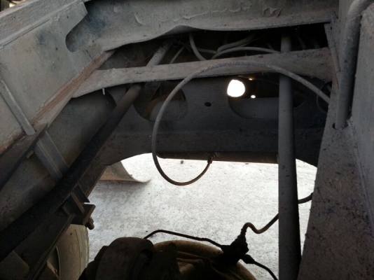 รถฮีโน่ 10 ล้อดั้ม FM3H เปลื่ยงเครื่อง 320 แรงม้า. ปี 38  สนใจติดต่อ  081 - 6079515