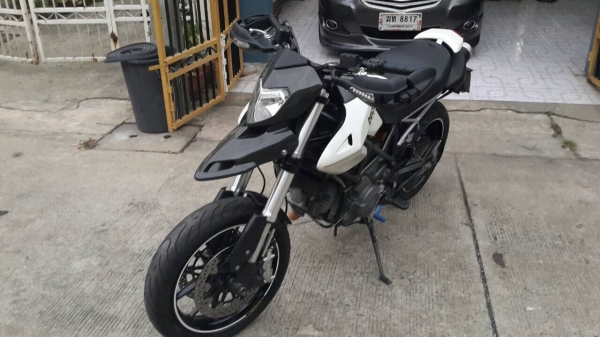 ขายducati hypermotard 2010