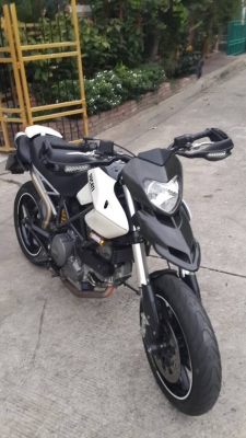 ขายducati hypermotard 2010