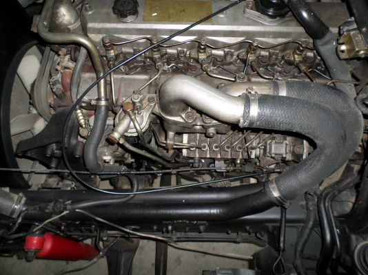 ขาย 6 ล้อ ฮีโน่ สิงห็ไฮเทค 210แรง ยาว7 ม.ปี2550 สภาพเดิม สนใจชมรถก่อนได้ครับ ติดต่อ 081-9425443