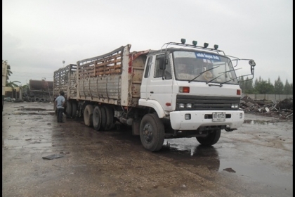 สิบล้อ UD ด่วนๆๆ