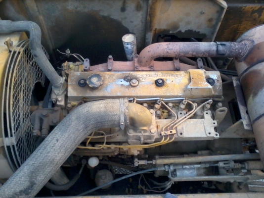 ขาย komatsu pc 100-3  ราคาถูก