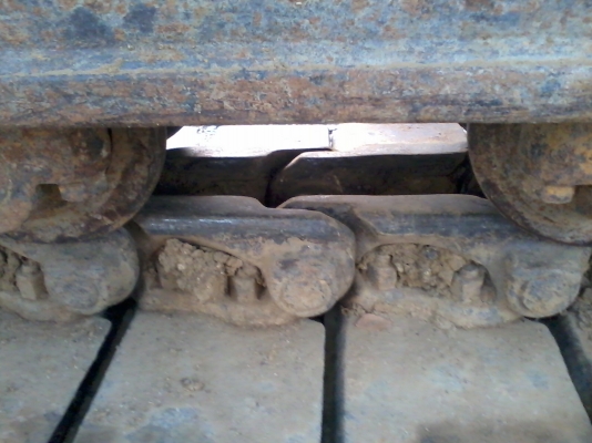 ขาย komatsu pc 100-3  ราคาถูก