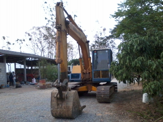 ขาย komatsu pc 100-3  ราคาถูก