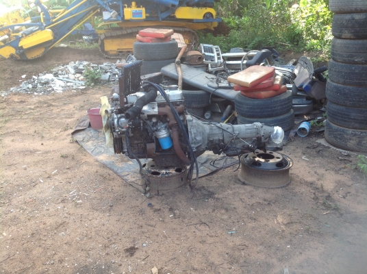 ขาย 17,500เครื่องพร้อมเกียร์ออโต้ นิสสันTD-25 สภาพดีพร้อมใช้งาน