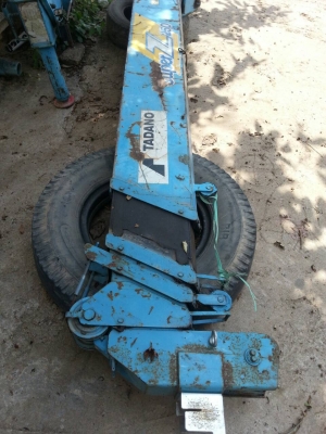 ขายเครนติดรถ 10 ล้อ สภาพดี ราคาถูก