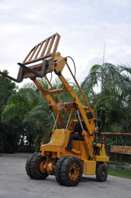 ขายรถตัก KOMATSU SD10 สวยเดิมจากญี่ปุ่น งากระดก ยังไม่เคยใช้ในไทย 139,000เท่านั้น