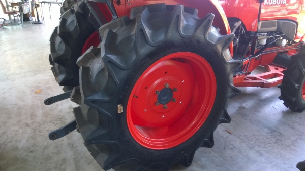 คูโบต้า L4708 พร้อม ใบมีดหน้า และ หางพรวน  มือสองถูกม๊าก มาก ราคา 450,000 บาท ดาวน์ 40000