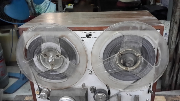 ขายเครื่องเล่นเทปยี่ห้อ AKAI