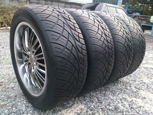 ขายแม็ก6รู139.7 ขอบ20 พร้อมยางNITTO MADE IN JAPAN 265/50R20 ยางสัปดาห์ที่05 ปี13 ดอกยางนิ่มลึกเท่ากันไม่แตกลายไม่กินข้างสวยมาก สภาพ95\% (ใช้งานน้อยมาก) จำนวน 1 ชุด พร้อมน๊อต 24 ตัว