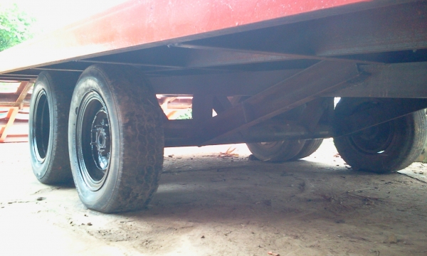 ขายเทเลอร์รถเกี่ยวข้าว รุ่นใหญ่ รับได้ 10 ตันกว่า