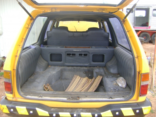 แวน โตโยต้า ราคา 75,000 บาท แวน โตโยต้า ราคา 75,000 บาท