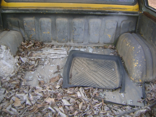 มิตชู  4 ประตู  รถประมูล  65,000  บาท