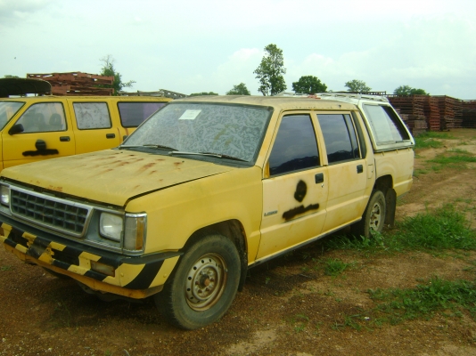 มิตชู  4 ประตู  รถประมูล  65,000  บาท