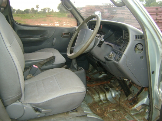 ตู้หัวจรวด  เครื่อง 2,500  ราคา  135,000  บาท