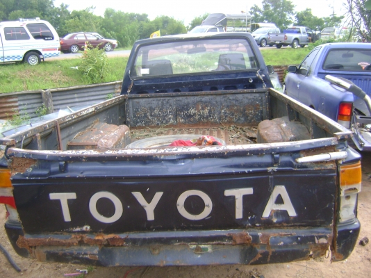 โตโยต้า  ฮีโร่  ราคา 27,000  บาท