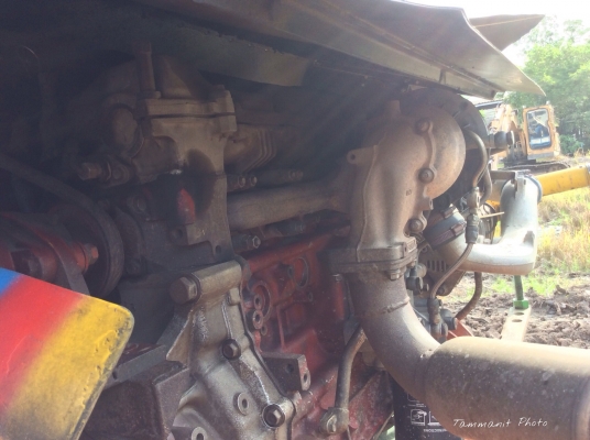 ขายรถเกี่ยวศิษย์เจริญการช่าง