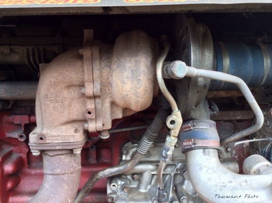 ขายรถเกี่ยวศิษย์เจริญการช่าง