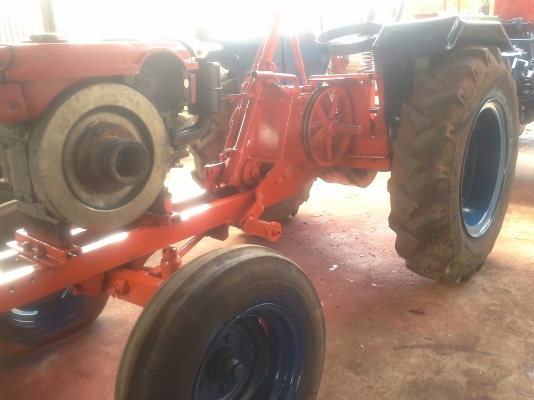 ขายรถนั่งขับตอนเดียว พร้อมเครื่อง kubota 11 แรง พร้อมใช้งานได้ทันที 39000 ขายรถนั่งขับตอนเดียว พร้อมเครื่อง kubota 11 แรง พร้อมใช้งานได้ทันที 39000