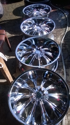 ขายล้อขอบ22 6รู ชุดละ12500