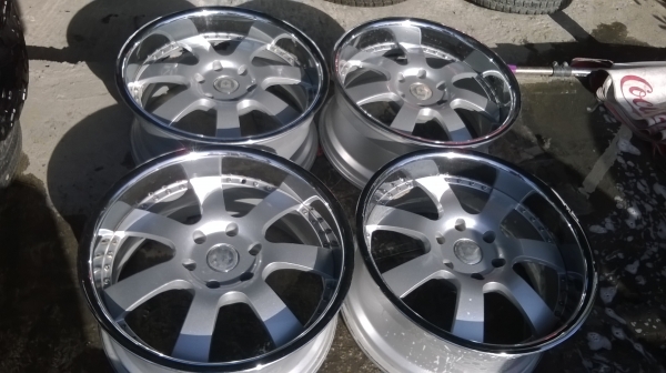 ขายล้อขอบ20 พร้อมยางใหม่ชุดละ 19800