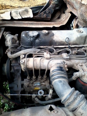 ขายรถ6ล้อ เคน2 ตั้น ตามสภาพ ใช้งานได้ ทะเบียนขาด ตั้งแต่ พ.ศ2552 คัสซี่ไม่ผุ