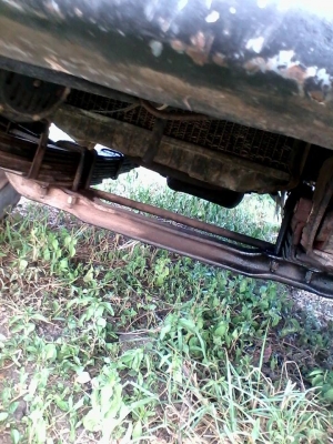 ขายรถ6ล้อ เคน2 ตั้น ตามสภาพ ใช้งานได้ ทะเบียนขาด ตั้งแต่ พ.ศ2552 คัสซี่ไม่ผุ