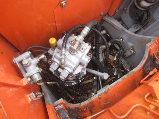 ขายด่วน Hitachi ZX135ใบแทรค 70 ปี 2005 เก่าญี่ปุ่นยังไม่เคยใฃ้งานในไทย สภาพสวยมาก ๆๆ ขายด่วน Hitachi ZX135ใบแทรค 70 ปี 2005 เก่าญี่ปุ่นยังไม่เคยใฃ้งานในไทย สภาพสวยมาก ๆๆ