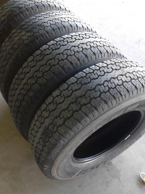 245/70R16 BRIDGE STONE DUELER H/T 840 มีชุด 4 เส้น โทร.081-427-3941 245/70R16 BRIDGE STONE DUELER H/T 840 มีชุด 4 เส้น โทร.081-427-3941