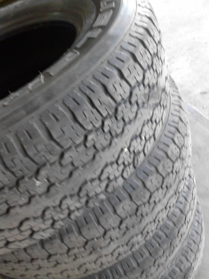 245/70R16 BRIDGE STONE DUELER H/T 840 มีชุด 4 เส้น โทร.081-427-3941 245/70R16 BRIDGE STONE DUELER H/T 840 มีชุด 4 เส้น โทร.081-427-3941