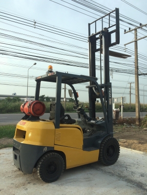 รถยกดี ราคาถูกแสนถูก TCM T3 รุ่นใหม่ล่าสุด ยางใหม่ๆ เครื่องดีมากๆ ขาย 230,000 บาท ติดต่อ 094-426-7888