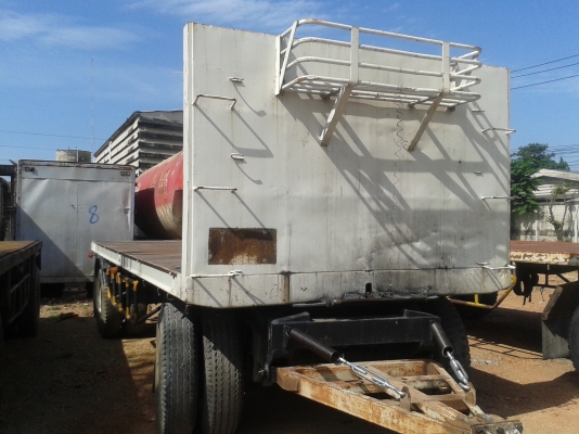 หางพ่วงพื้นเรียบ