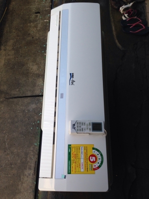 **** ขายแอร์ TRANE 12000 BTU สภาพใหม่ ****