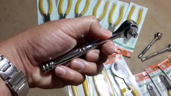 ด้ามก็อกแก็ก เล็กๆ ขนาด2 หุน