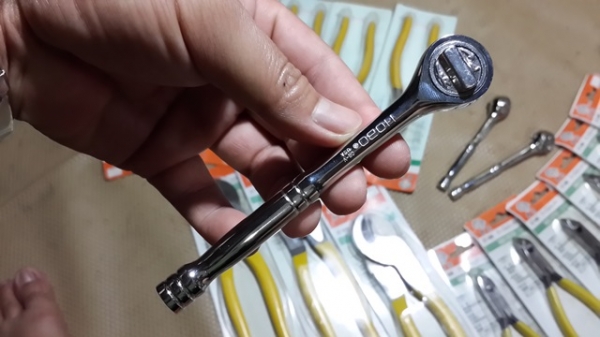 ด้ามก็อกแก็ก เล็กๆ ขนาด2 หุน