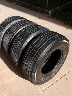 255/70R15 MAXXIS BRAVO 600 H/P มี ชุด 4 เส้น TEL.081-427-3941 255/70R15 MAXXIS BRAVO 600 H/P มี ชุด 4 เส้น TEL.081-427-3941