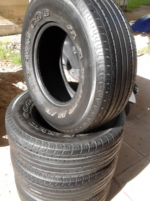 255/70R15 MAXXIS BRAVO 600 H/P มี ชุด 4 เส้น TEL.081-427-3941 255/70R15 MAXXIS BRAVO 600 H/P มี ชุด 4 เส้น TEL.081-427-3941