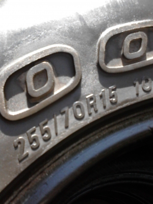 255/70R15 MAXXIS BRAVO 600 H/P มี ชุด 4 เส้น TEL.081-427-3941 255/70R15 MAXXIS BRAVO 600 H/P มี ชุด 4 เส้น TEL.081-427-3941